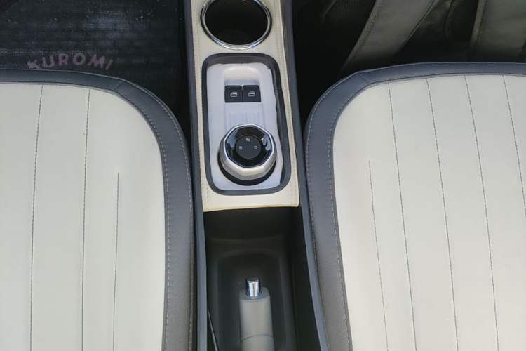 Used Geely Galaxy Panda 2025 210km Panda Kart Gear Lever