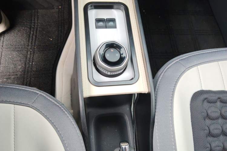 Used Geely Galaxy Panda 2025 210km Panda Kart Gear Lever