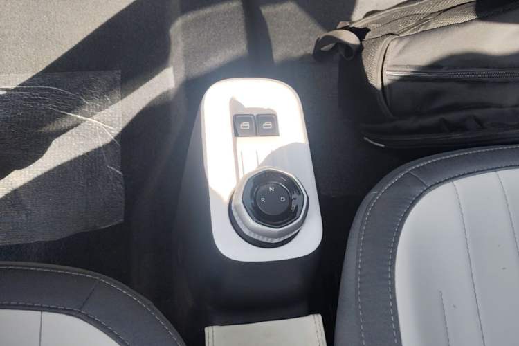Used Geely Galaxy Panda 2025 210km Panda Kart Gear Lever