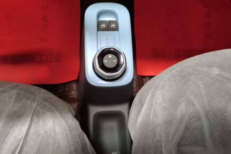 Used Geely Galaxy Panda 2025 210 km – Yuanqi Bear Gear Lever