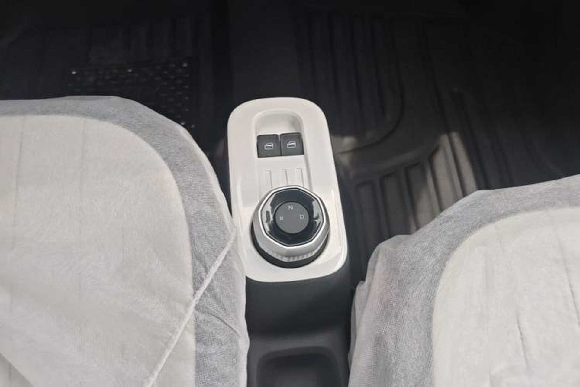 Used Geely Galaxy Panda 2025 210km Panda Kart Gear Lever
