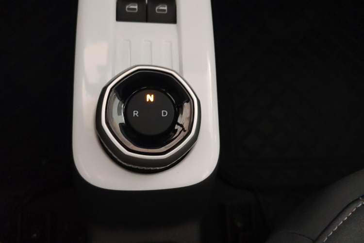 Used Geely Galaxy Panda 2025 210km Panda Kart Gear Lever
