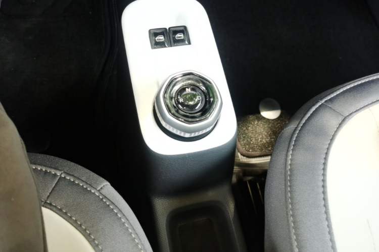 Used Geely Galaxy Panda 2025 210km Panda Kart Gear Lever