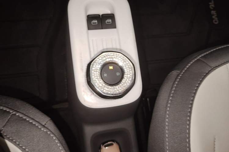 Used Geely Galaxy Panda 2025 210km Panda Kart Gear Lever