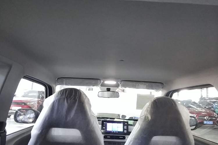Used Geely Galaxy Panda 2025 210 km – Yuanqi Bear Headliner