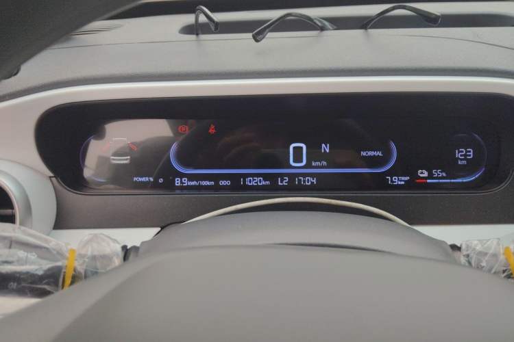 Used Geely Galaxy Panda 2025 210km Panda Kart Instrument Cluster