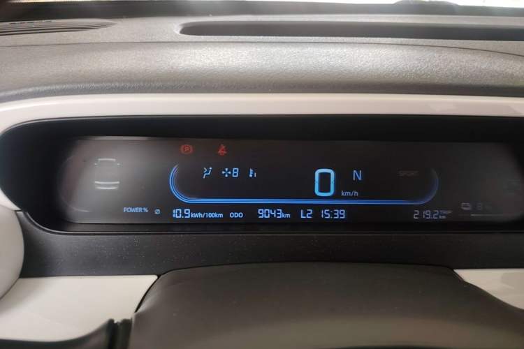 Used Geely Galaxy Panda 2025 210 km – Yuanqi Bear Instrument Cluster