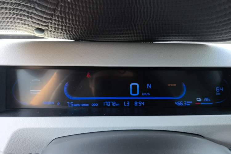 Used Geely Galaxy Panda 2025 210 km – Yuanqi Bear Instrument Cluster