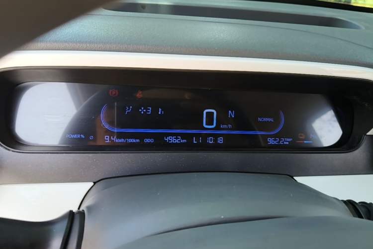 Used Geely Galaxy Panda 2025 210 km – Yuanqi Bear Instrument Cluster