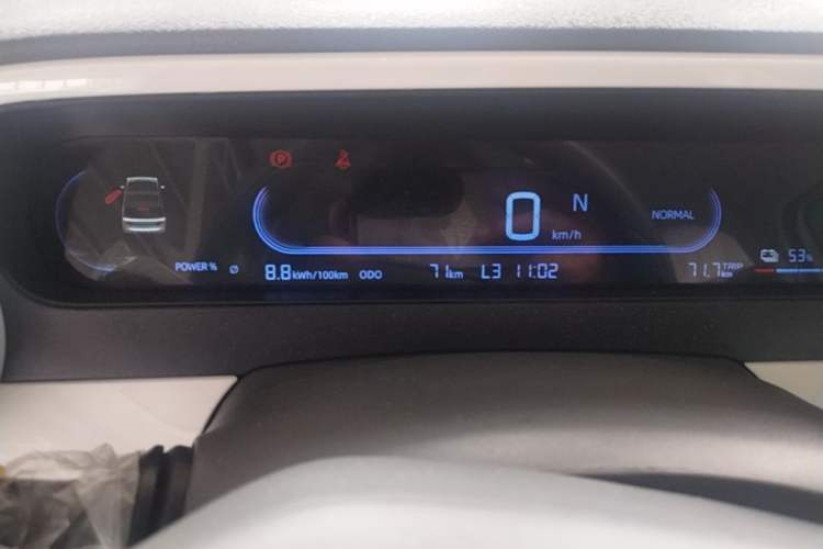 Used Geely Galaxy Panda 2025 210 km – Yuanqi Bear Instrument Cluster