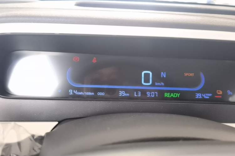 Used Geely Galaxy Panda 2025 210 km – Yuanqi Bear Instrument Cluster