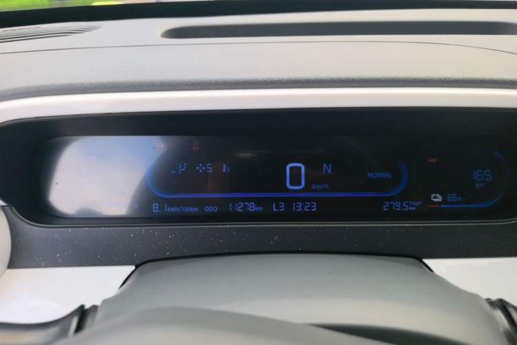 Used Geely Galaxy Panda 2025 210km Panda Rider Instrument Cluster