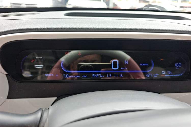 Used Geely Galaxy Panda 2025 210 km – Yuanqi Bear Instrument Cluster
