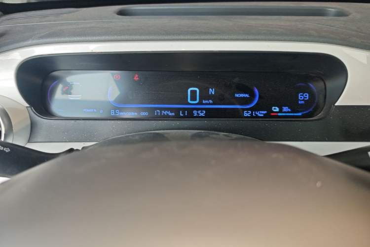 Used Geely Galaxy Panda 2025 210km Panda Kart Instrument Cluster