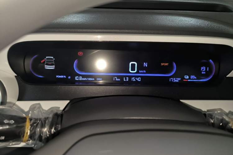 Used Geely Galaxy Panda 2025 210 km – Yuanqi Bear Instrument Cluster