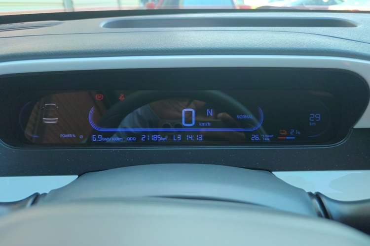 Used Geely Galaxy Panda 2025 210 km – Yuanqi Bear Instrument Cluster