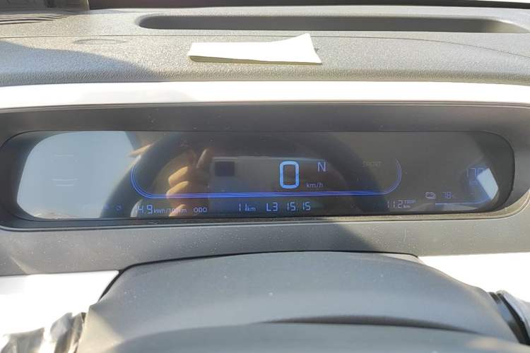 Used Geely Galaxy Panda 2025 210 km – Yuanqi Bear Instrument Cluster