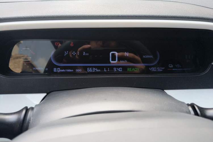 Used Geely Galaxy Panda 2025 210 km – Yuanqi Bear Instrument Cluster