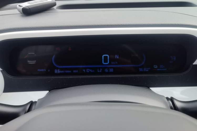 Used Geely Galaxy Panda 2025 210 km – Yuanqi Bear Instrument Cluster