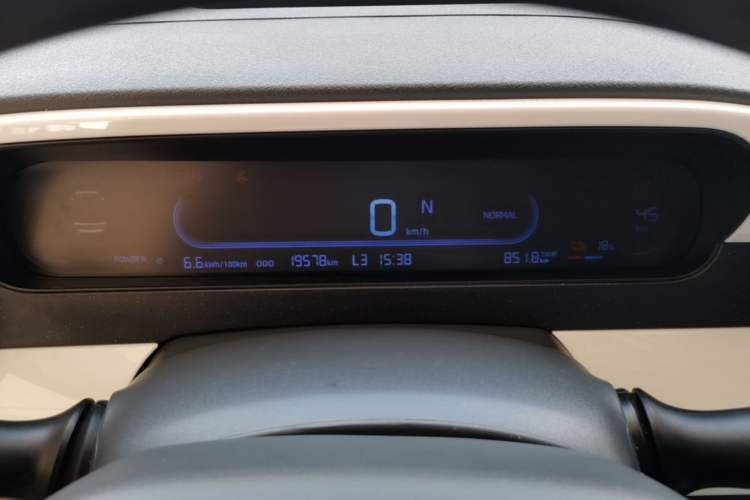 Used Geely Galaxy Panda 2025 210 km – Yuanqi Bear Instrument Cluster