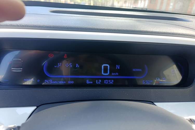 Used Geely Galaxy Panda 2025 210 km – Yuanqi Bear Instrument Cluster