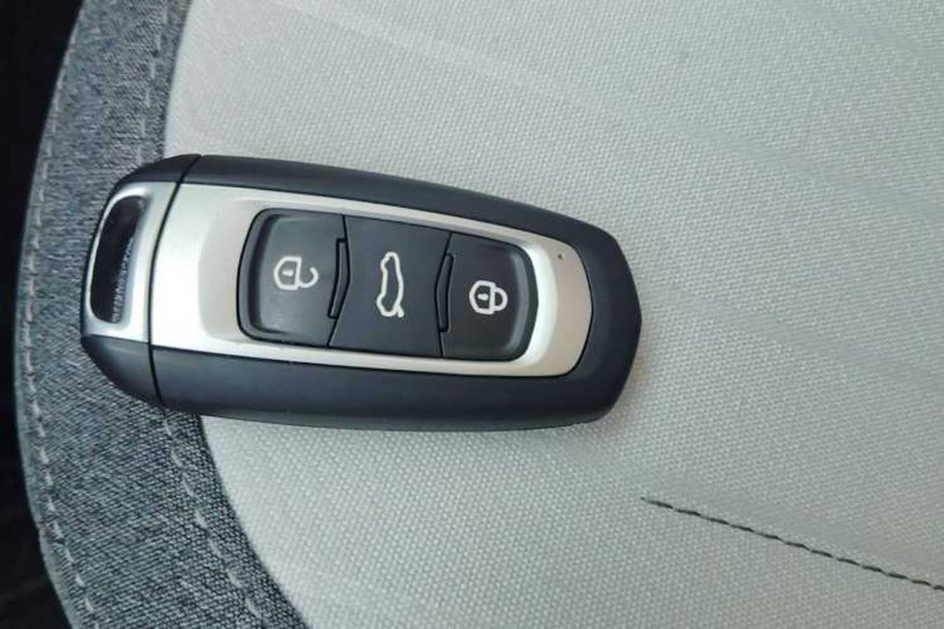 Used Geely Galaxy Panda 2025 210 km – Yuanqi Bear Interior 1