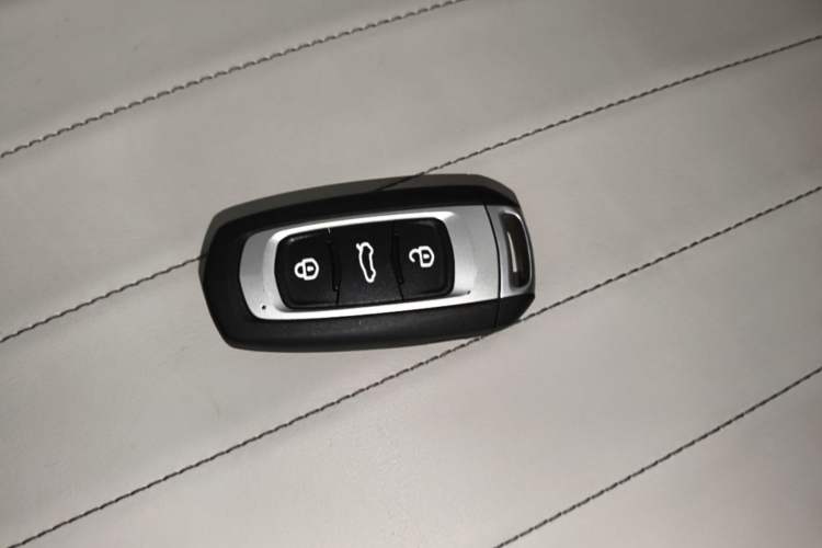 Used Geely Galaxy Panda 2025 210km Panda Rider Interior 1