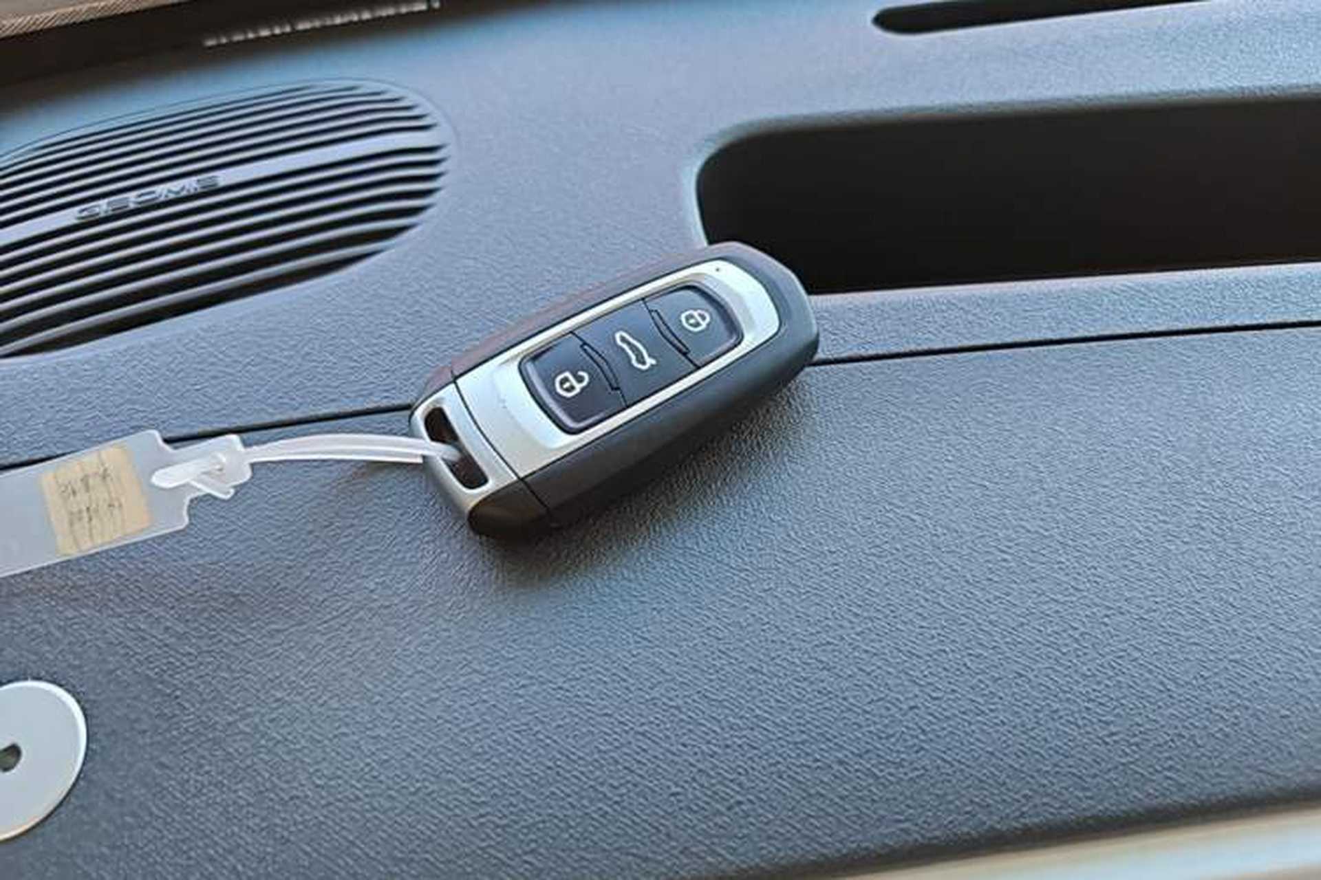 Used Geely Galaxy Panda 2025 210 km – Yuanqi Bear Interior 1