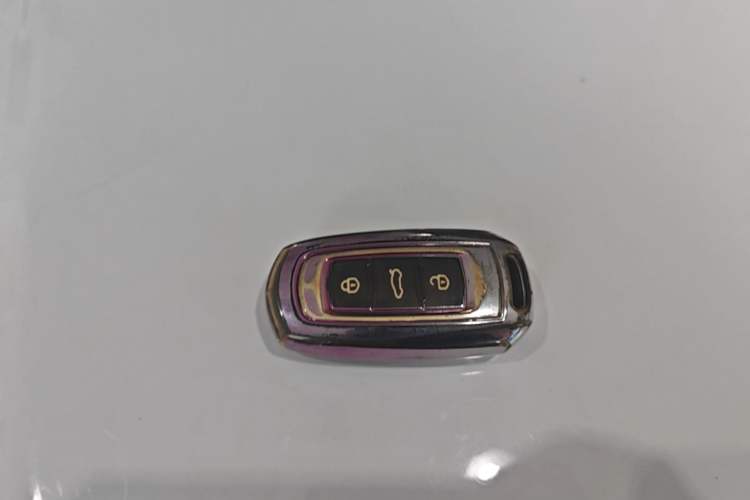 Used Geely Galaxy Panda 2025 210 km – Yuanqi Bear Interior 1