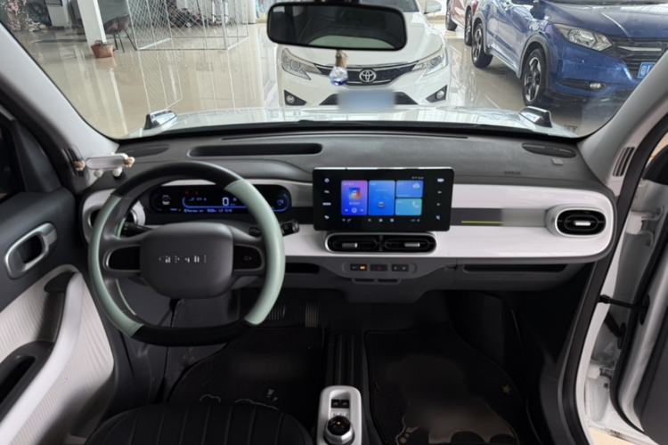 Used Geely Galaxy Panda 2025 210km Panda Kart Interior 2