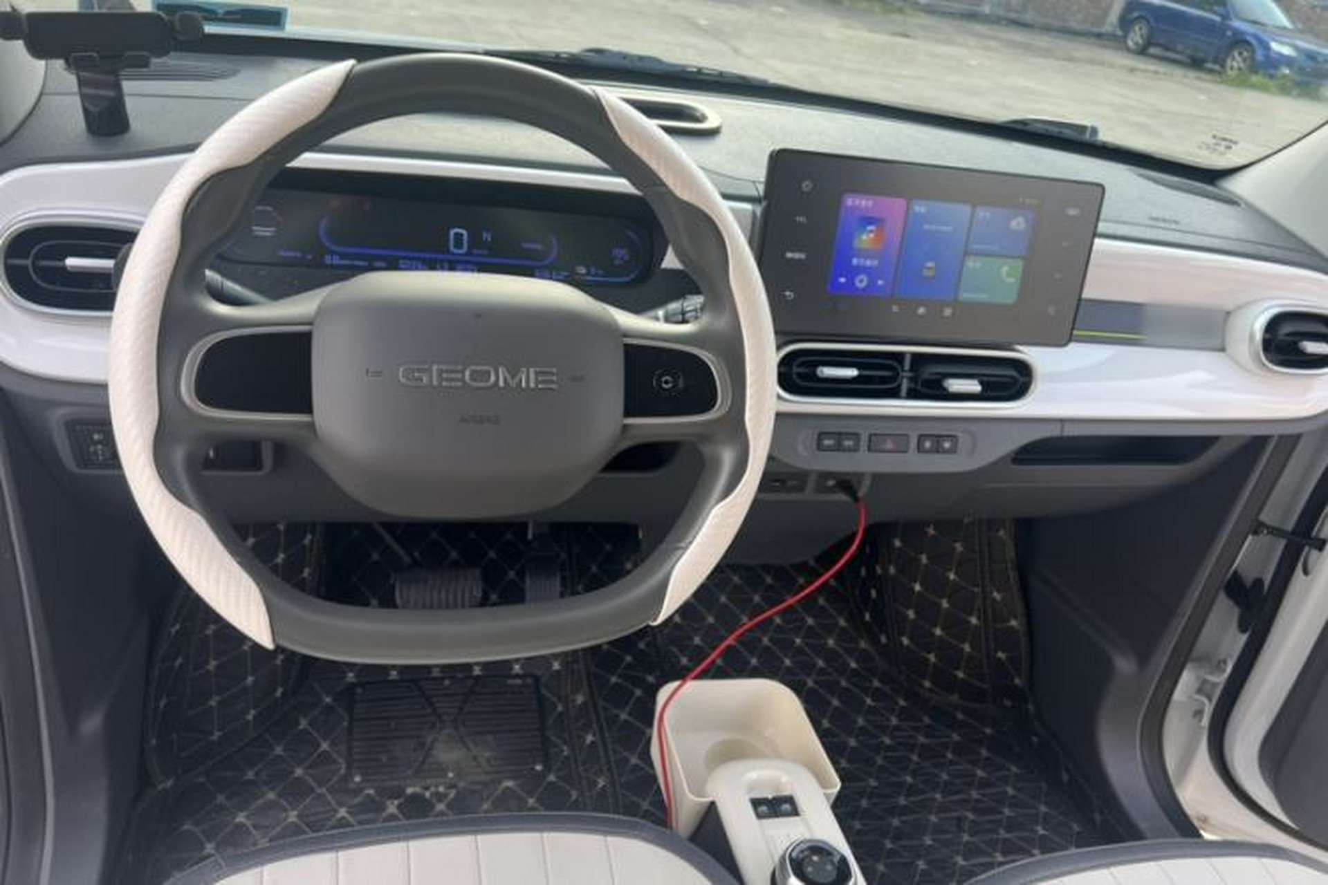Used Geely Galaxy Panda 2025 210km Panda Kart Interior 8