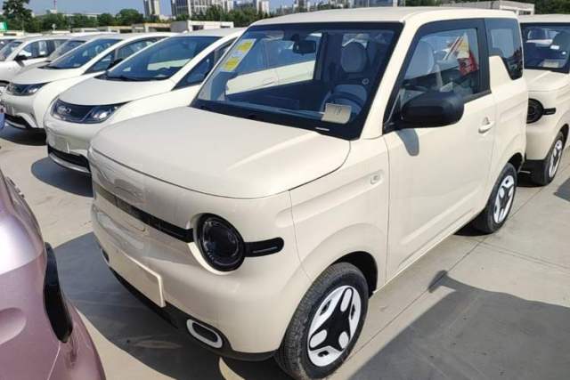 Używany Geely Galaxy Panda 2025 210 km – Yuanqi Bear