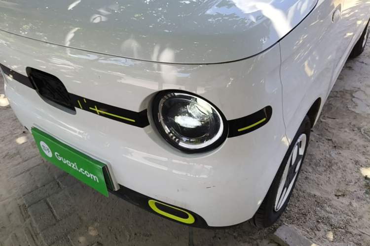 Used Geely Galaxy Panda 2025 210 km – Yuanqi Bear Left Front Headlight