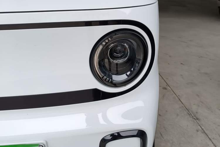 Used Geely Galaxy Panda 2025 210km Panda Kart Left Front Headlight