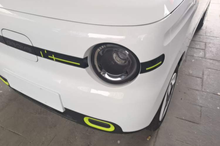Used Geely Galaxy Panda 2025 210 km – Yuanqi Bear Left Front Headlight