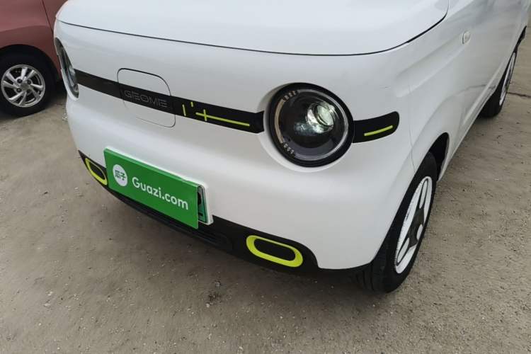 Used Geely Galaxy Panda 2025 210 km – Yuanqi Bear Left Front Headlight