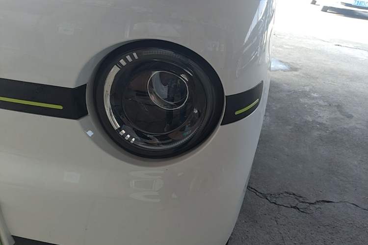 Used Geely Galaxy Panda 2025 210 km – Yuanqi Bear Left Front Headlight
