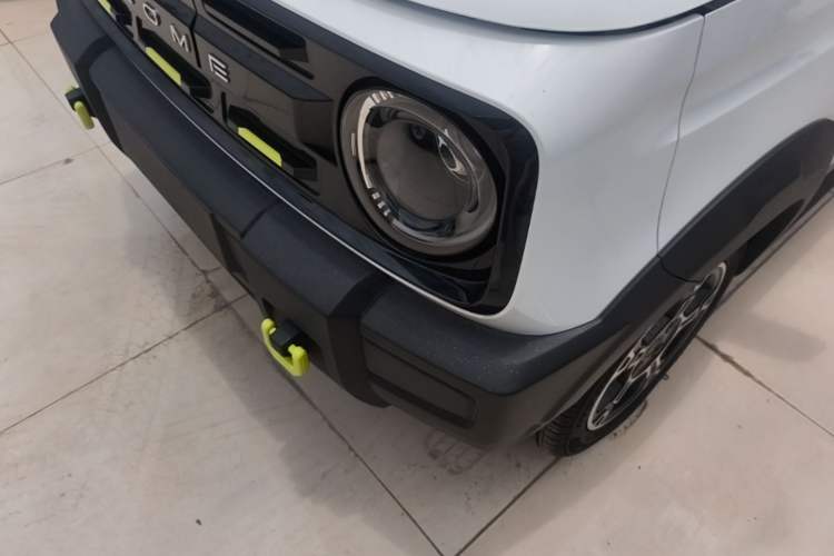 Used Geely Galaxy Panda 2025 210km Panda Rider Left Front Headlight