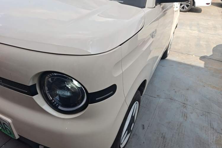 Used Geely Galaxy Panda 2025 210 km – Yuanqi Bear Left Front Headlight