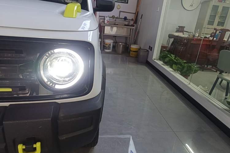 Used Geely Galaxy Panda 2025 210km Panda Rider Left Front Headlight