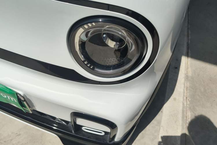 Used Geely Galaxy Panda 2025 210km Panda Kart Left Front Headlight