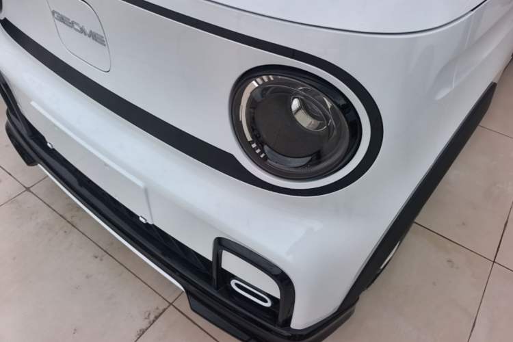 Used Geely Galaxy Panda 2025 210km Panda Kart Left Front Headlight