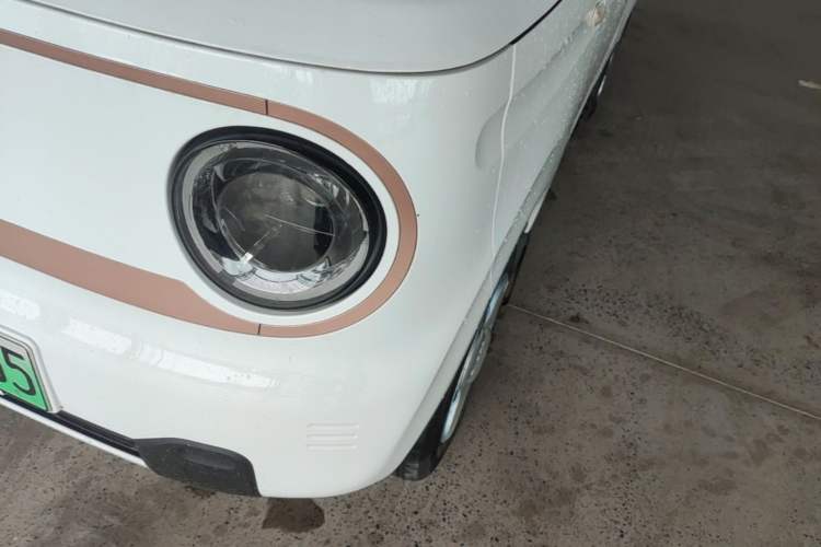 Used Geely Galaxy Panda 2025 210 km – Yuanqi Bear Left Front Headlight