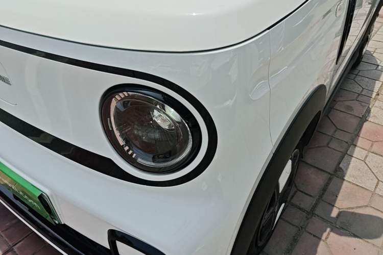 Used Geely Galaxy Panda 2025 210km Panda Kart Left Front Headlight