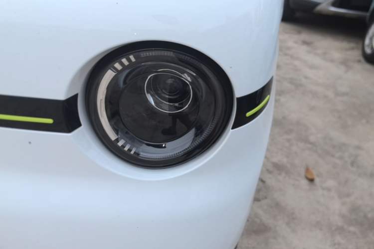 Used Geely Galaxy Panda 2025 210 km – Yuanqi Bear Left Front Headlight