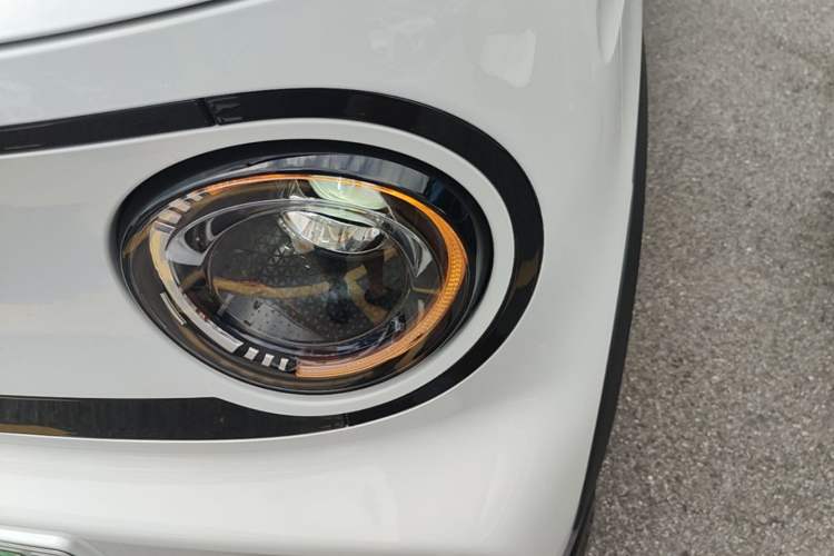 Used Geely Galaxy Panda 2025 210km Panda Kart Left Front Headlight