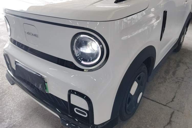 Used Geely Galaxy Panda 2025 210km Panda Kart Left Front Headlight