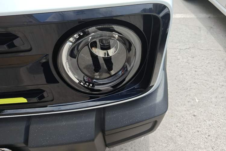 Used Geely Galaxy Panda 2025 210km Panda Rider Left Front Headlight