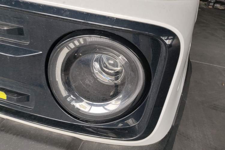 Used Geely Galaxy Panda 2025 210km Panda Rider Left Front Headlight