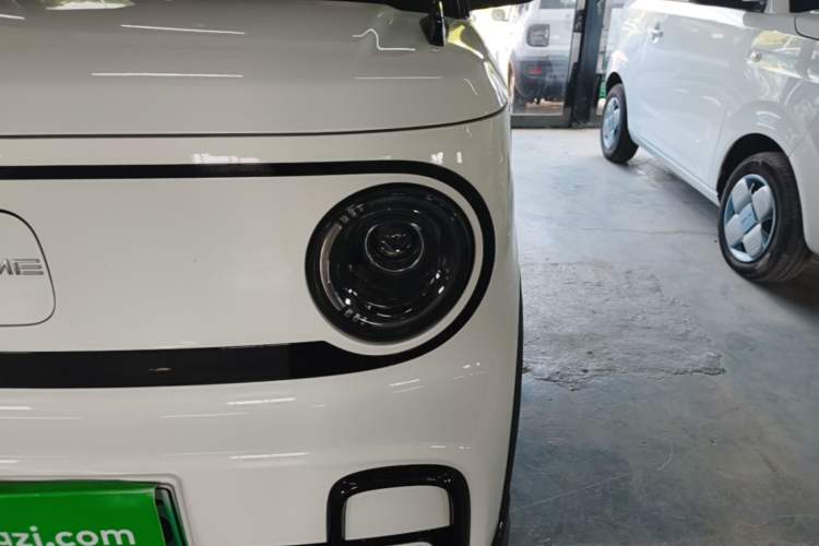 Used Geely Galaxy Panda 2025 210km Panda Kart Left Front Headlight